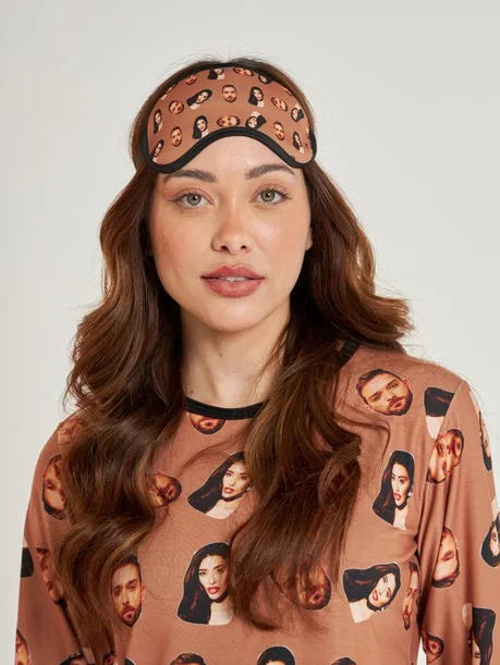 01 tapa olho personalizado mousse